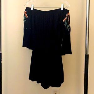 🌹 Rose Embroidered Off-Shoulder Black Romper